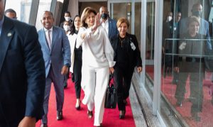 Vicepresidenta dominicana viaja a Suiza para asistir Foro Económico