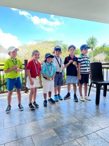 Sebastián Ramos y Camila Yoo dominan Tour Juvenil de Golf