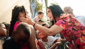 Primera Dama celebra Día de Reyes con niños de Las Cañitas