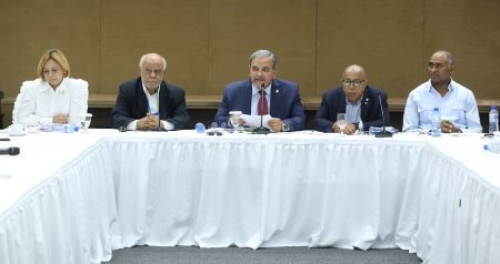 Diputados escuchan JCE, FINJUS y PC sobre Ley de Régimen Electoral