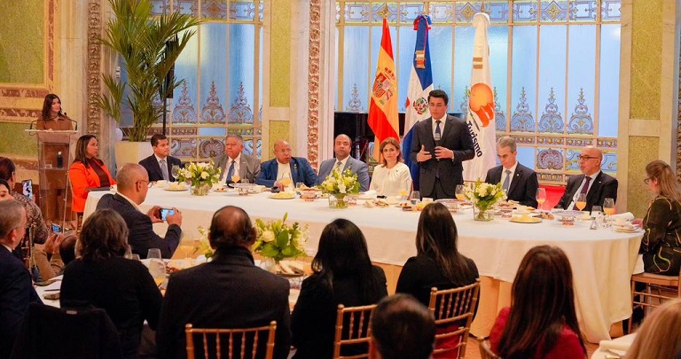 R.Dominicana cierra operaciones
FITUR por 3.645 millones dólares imagen
