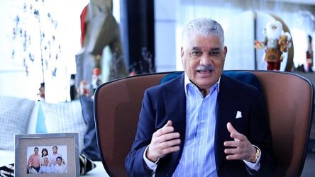 Miguel Vargas: “Saludamos que el Gobierno conciliara con la JCE”