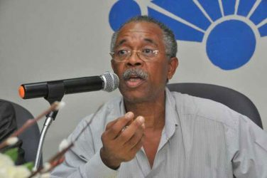 Secuestran en Haití al ex ministro de Educación Pierre Buteau