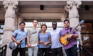 29 jóvenes reciben becas para estudiar en Berklee College of Music