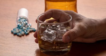 Medicamentos que jamás debes mezclar con alcohol