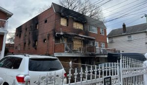 NY: Muere dominicano en incendio provocado por baterías de iones de litio