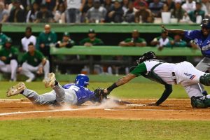 Tigres del Licey se acercan a la corona en la pelota dominicana