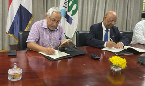 MINERD y la Universidad ISA firman acuerdo para la elaboración de libros de secundaria