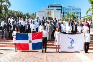 INEFI resalta retos con la educación física escolar nacional