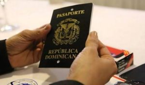 NUEVA YORK: Consulado RD admite problemas para renovar pasaportes