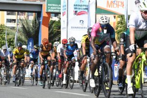 Ismael Sánchez conquista la élite en el Grand Prix de Ciclismo 2023