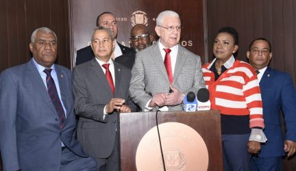Diputados abogan normalización relaciones dominico venezolanas Diputados abogan normalización relaciones dominico venezolanas