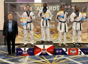 Bernardo y Cristofer Pie ganan medallas oro clasificatorio karate