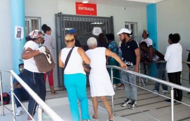 Casi 6,100 personas se vacunan contra el cólera en R.Dominicana