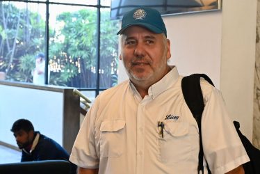 Fernando Ravelo sustituye a Audo Vicente como gerente del Licey Fernando Ravelo sustituye a Audo Vicente como gerente del Licey