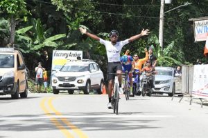 Ismael Sánchez conquista quinta etapa de la Vuelta Independencia