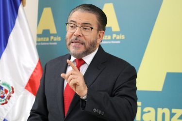 Ex Fiscal opina Danilo Medina también debe ser investigado Ex Fiscal opina Danilo Medina también debe ser investigado