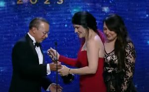 Luis Segura y Alicia  Ortega ganan en RD los premios Gran Soberano