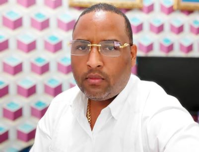 Dieta saludable acompañada ejercicios imagen