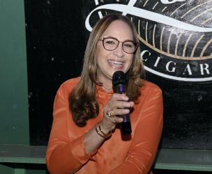 Contratan asesores a fin destruir al PLD, dice exgobernadora Santiago