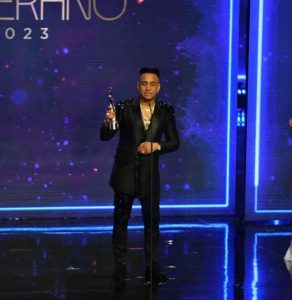Elvis Martínez fue artista más premiado en El Soberano 2023