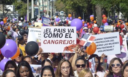 Santiago: Mujeres PLD realizan marcha; denuncian serie de males Santiago: Mujeres PLD realizan marcha; denuncian serie de males