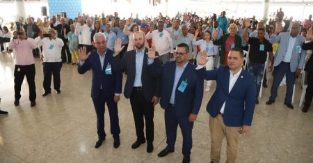 Mateo Espaillat electo presidente  partido Dominicanos por el Cambio