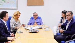 Médicos suspenden hasta el lunes paro contra aseguradora de salud Médicos suspenden hasta el lunes paro contra aseguradora de salud