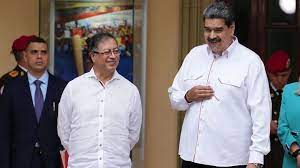 Petro viaja por tercera vez a Venezuela para reunirse con Maduro