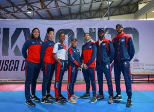 Atletas taekwondo se preparan para juegos clasificatorio Brasil