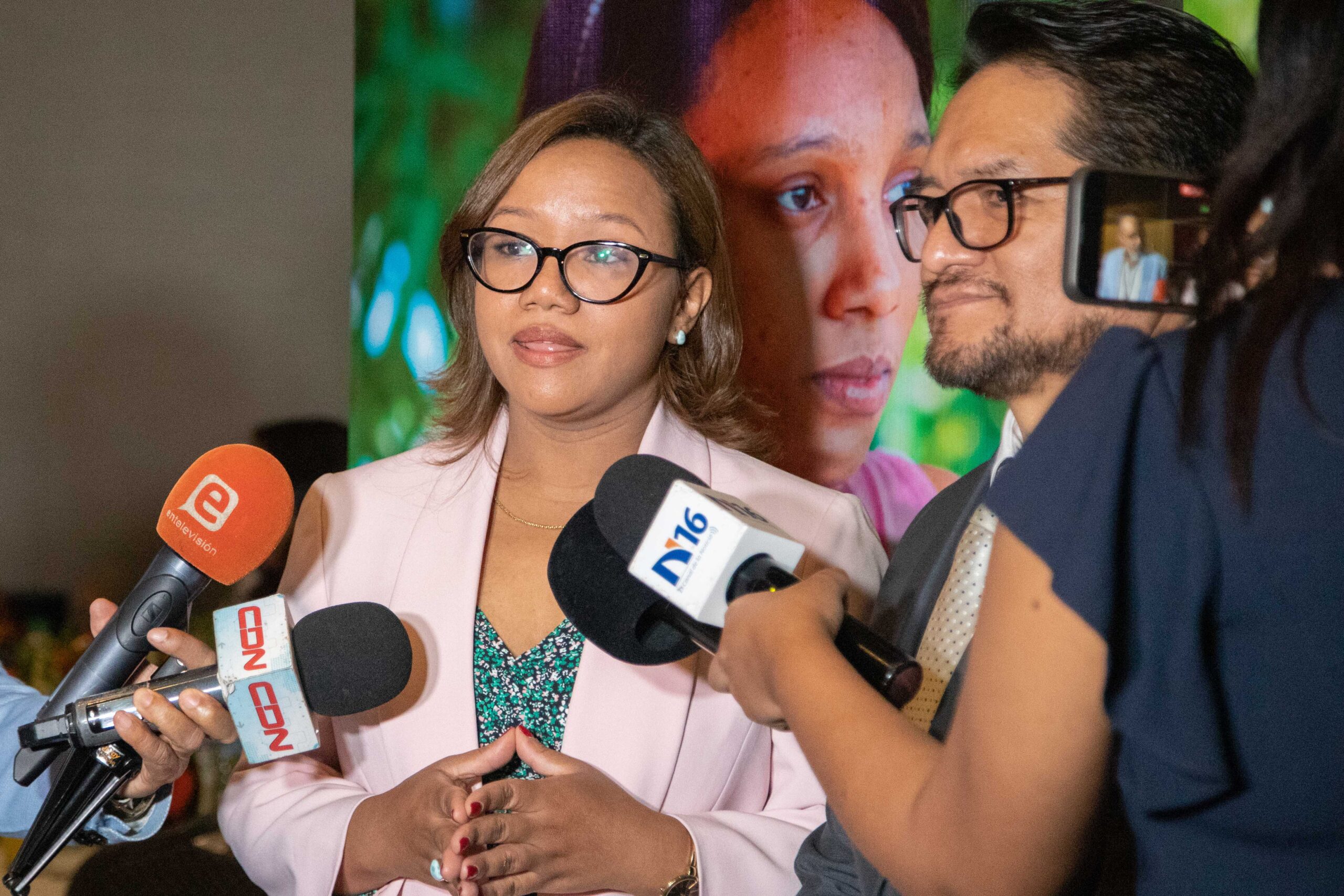World Vision designa una nueva representante en R.Dominicana imagen