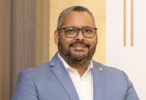 Reconocen en Mexico especialista dominicano en asesoría política