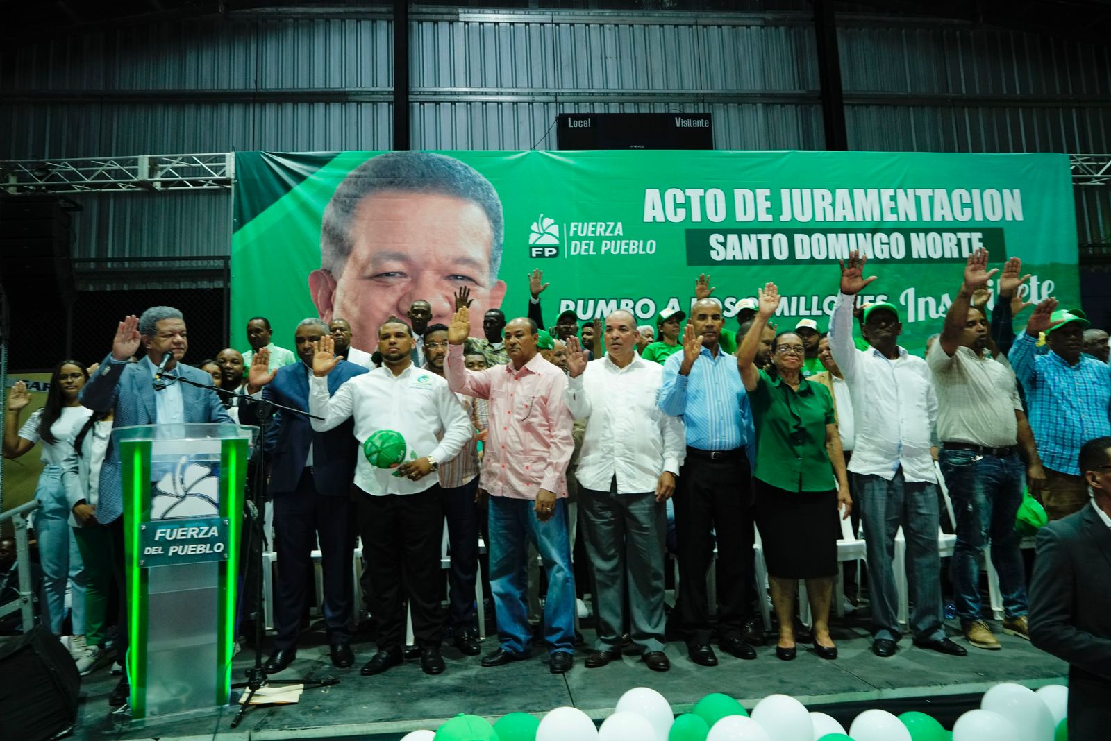 Leonel juramenta en la Fuerza del Pueblo más integrantes en SDN imagen