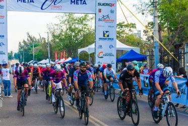 Unos 450 ciclistas participarán en el Clásico Triple Cien Máster Unos 450 ciclistas participarán en el Clásico Triple Cien Máster