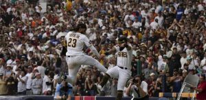 Fernando Tatis Jr. y Juan Soto sobresalen triunfo de los Padres Fernando Tatis Jr. y Juan Soto sobresalen triunfo de los Padres