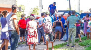 Residentes Los Alcarrizos se benefician con bajos precios Inespre