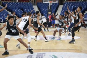 Novatos Upía y Goris sobresalen en los entrenamientos de la LNB