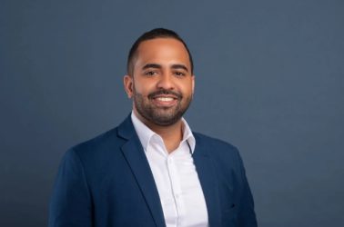 Alianza País rechaza proyecto que busca devolver ITBIS a los turistas