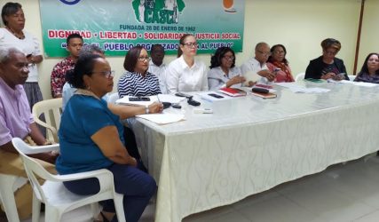 Gremios de salud anuncian paros de labores a partir de este martes Gremios de salud anuncian paros de labores a partir de este martes
