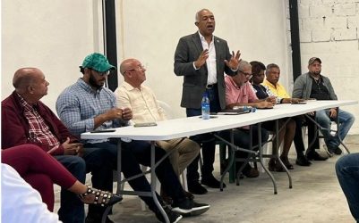 Santana destaca la conformación de un frente para desarrollar SDE Santana destaca la conformación de un frente para desarrollar SDE