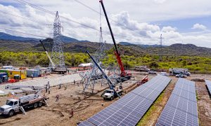 ETED pone en servicio 2 centrales de energía solar en Baní y Navarrete