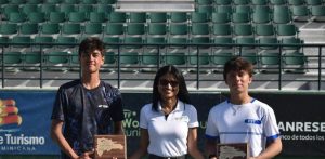 Cesar Cruz y Andrew Delgado se coronan campeones tenis J100
