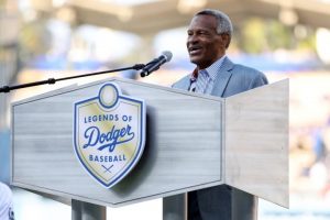 Manny Mota se convierte en sexto miembro Leyendas de los Dodgers