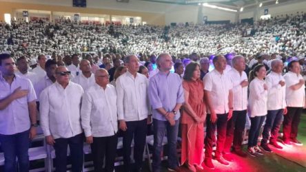 Movimiento “Camioneros con Luis” a favor reelección Abinader Movimiento “Camioneros con Luis” a favor reelección Abinader