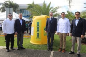 Bisonó encabeza instalación de puntos NUVI en parque industrial