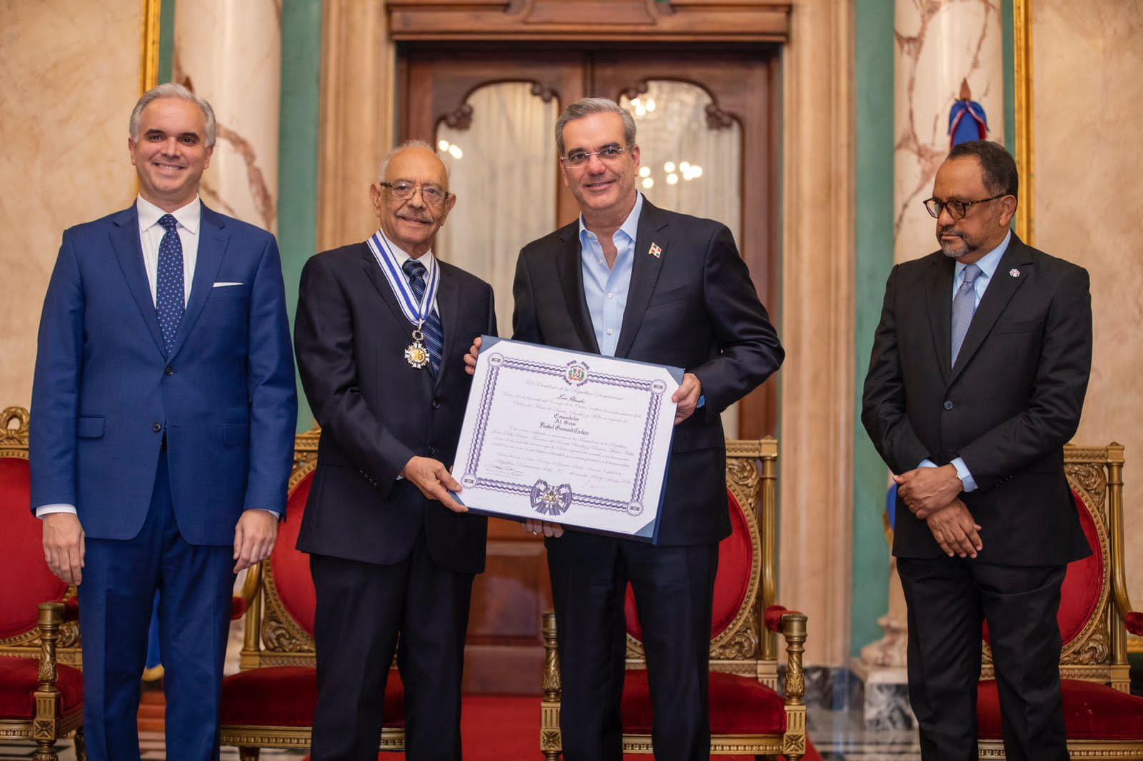 Abinader Condecora A Gamundi Con Orden Duarte, Sánchez Y Mella ...