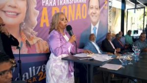 PLD presenta Fiordaliza Pichardo candidata a la Alcaldía de Bonao