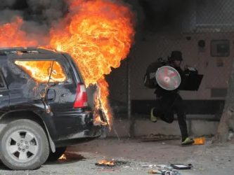 Pandillas de  Haití prenden fuego a templo; hay distintas víctimas