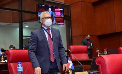 Senador Castillo solicita extensión UASD para San José de Ocoa