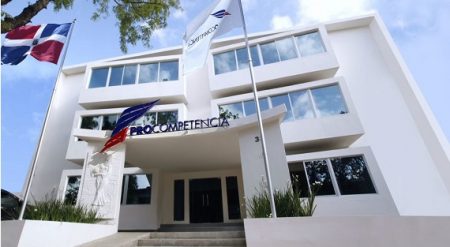 Pro-Competencia investiga dos empresas por violar licitaciones Pro-Competencia investiga dos empresas por violar licitaciones